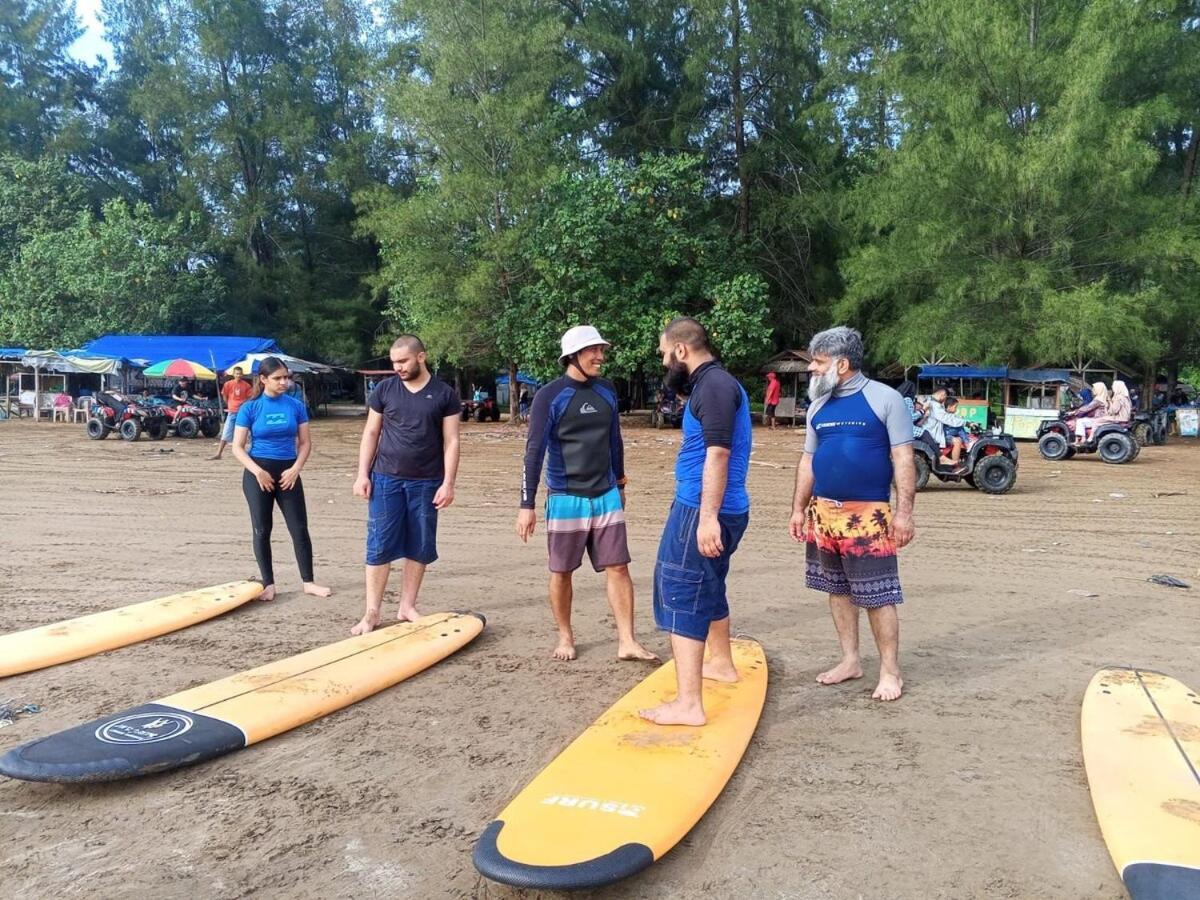 Air Manis Secret Surfcamp Apartment Taluk Batung Ngoại thất bức ảnh